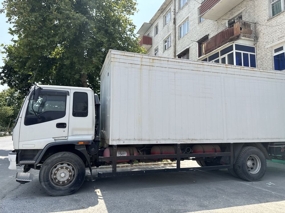 Сотилади ISUZU 2014
