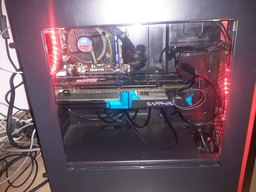 PC i5 8 GB RAM  + periferice