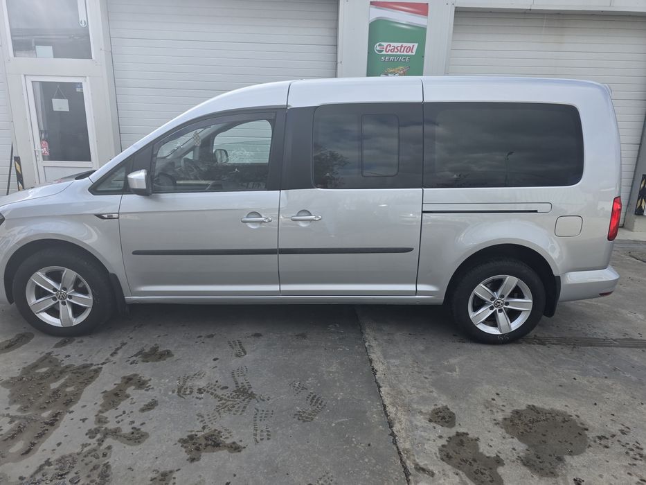 Vând Wv caddy maxi dsg 2.0 diesel