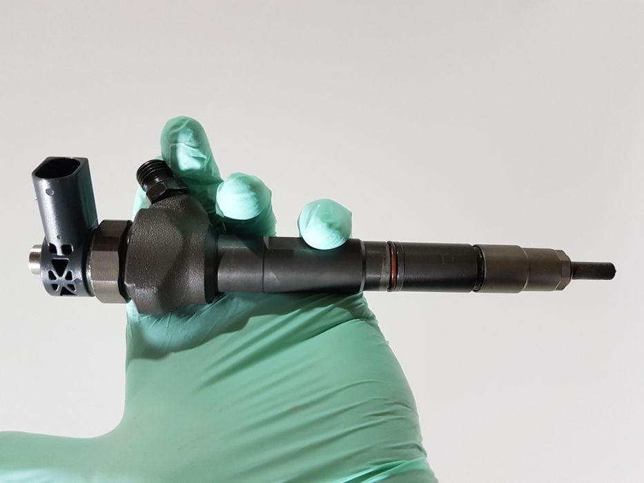 Injector/injectoare vw passat b7 CFFB