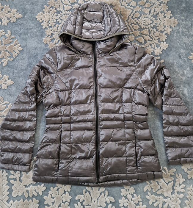 geaca Calvin Klein cu pene