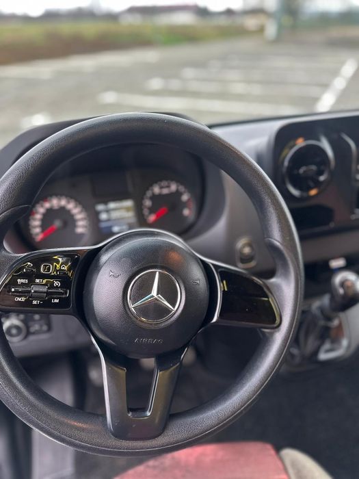 Mercedes sprinter  316 8+1 2019 anul .319 318 316 315 313