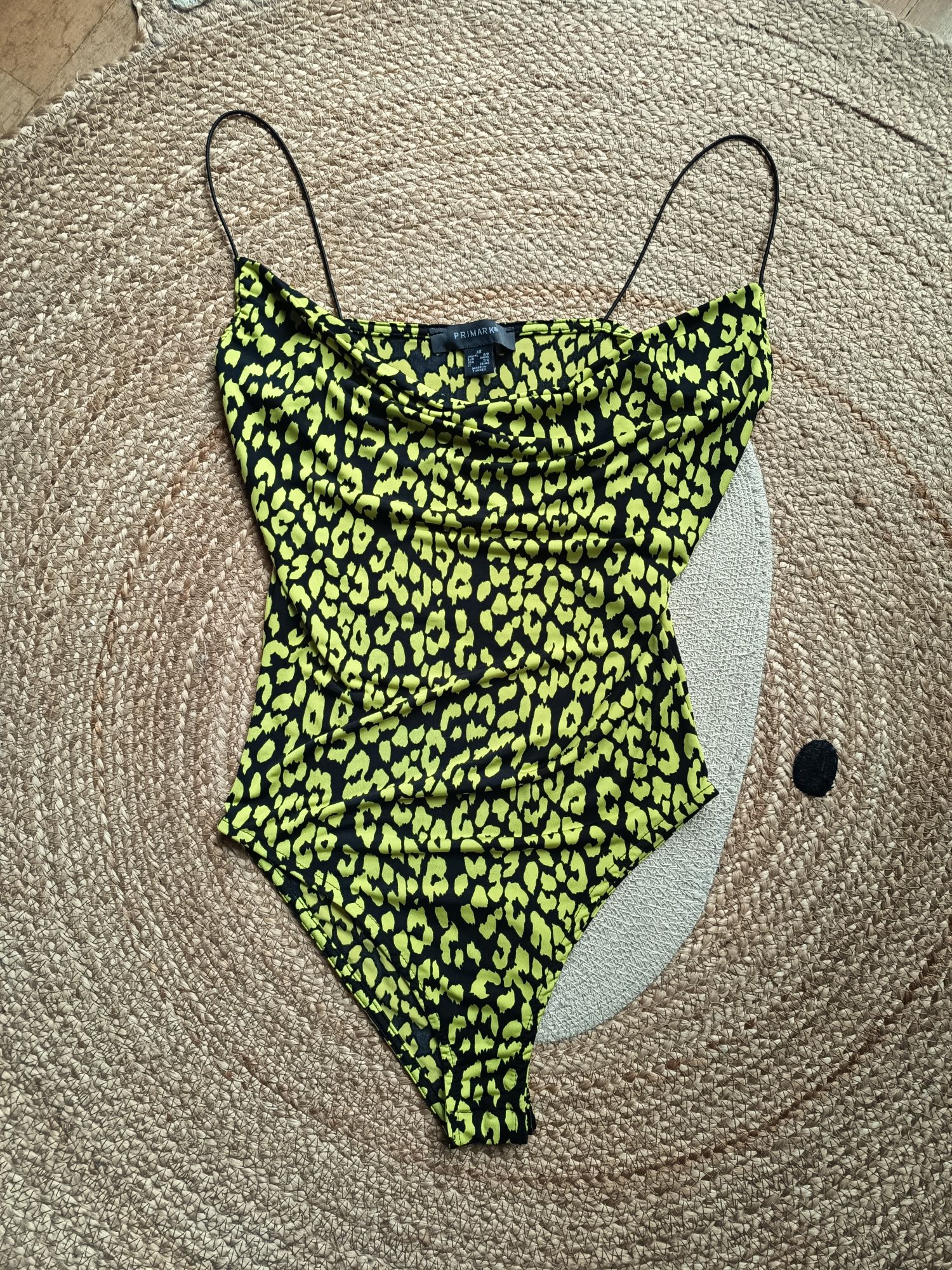 Лот от две бодита Tally Weijl и Primark XS-S