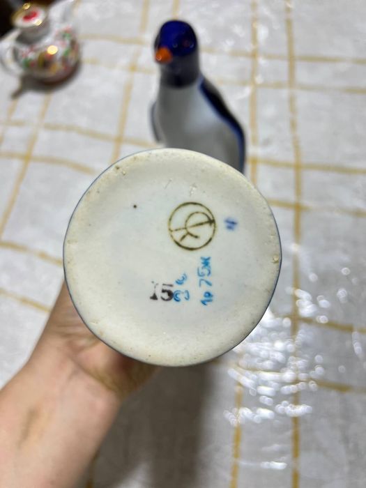 Продам  два графина