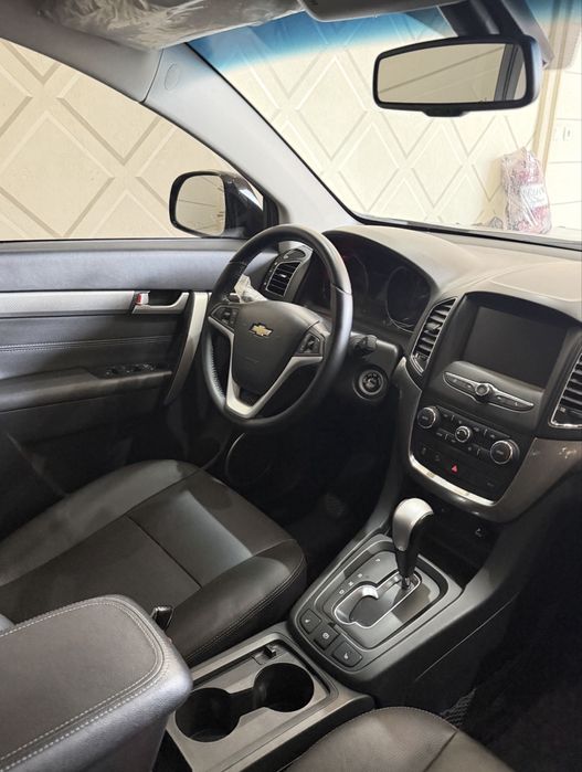 Captiva 4 3L 2016 Qora 37,000km