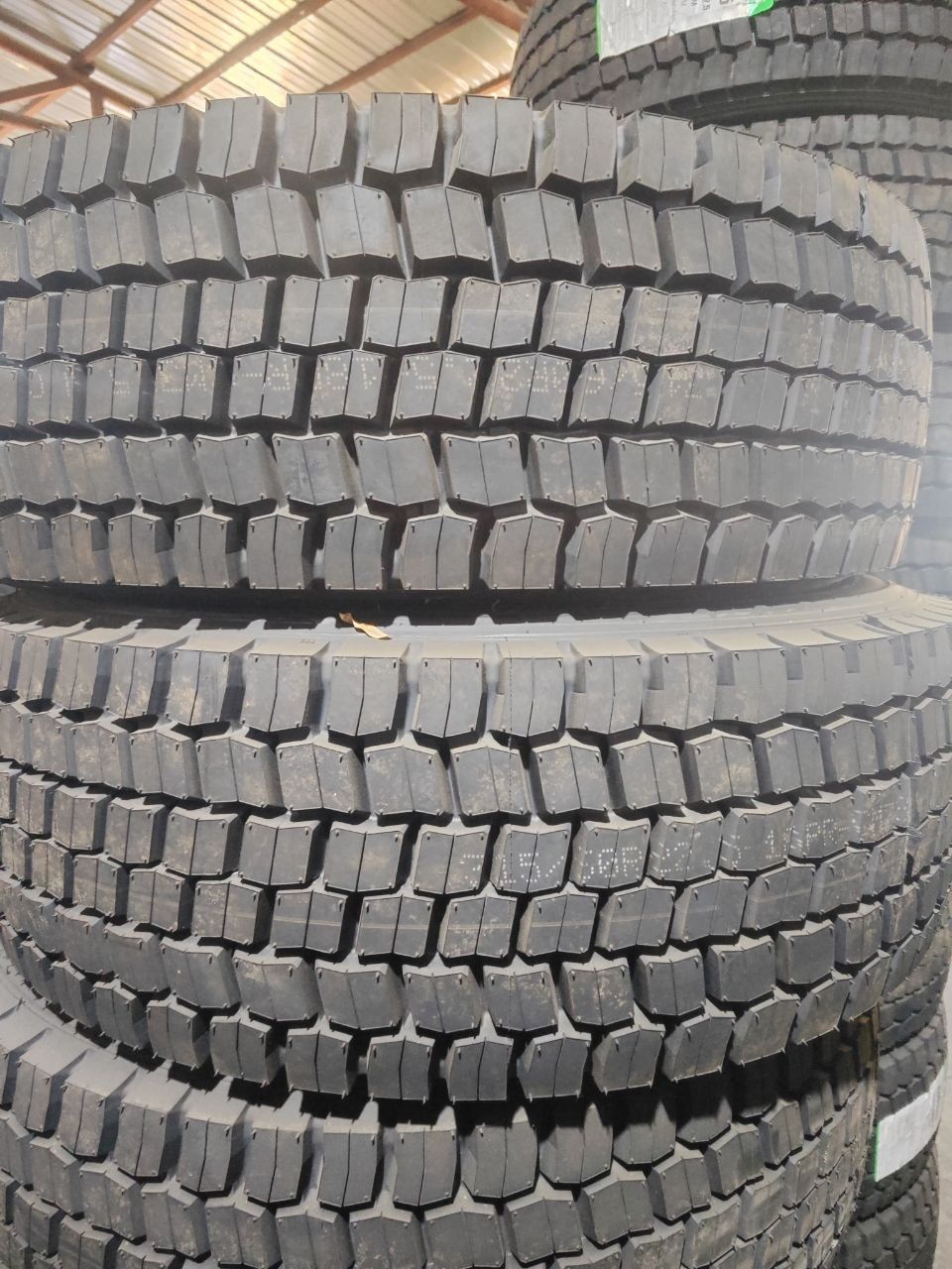 Грузовая Автошинa 315/60R22.5 Goodride Aelous Linglong Longmarch Advan