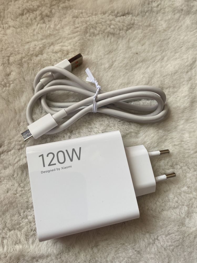 Ново оригинално зарядно xiomi 120w