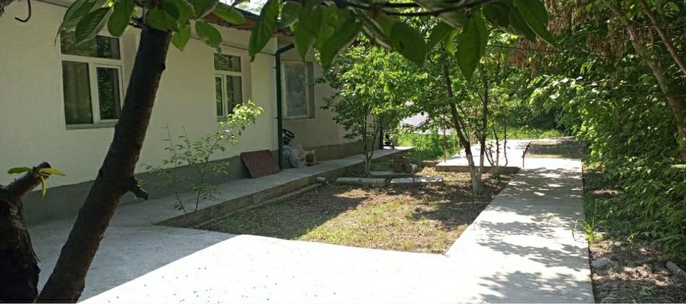 Srochna Arzon xovli 2 xona