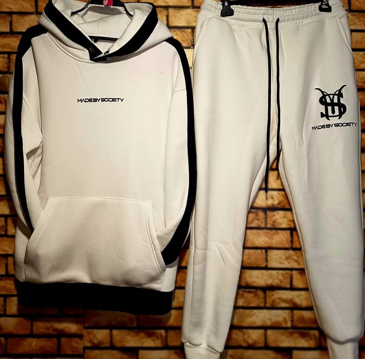 Compleu bărbați model nou