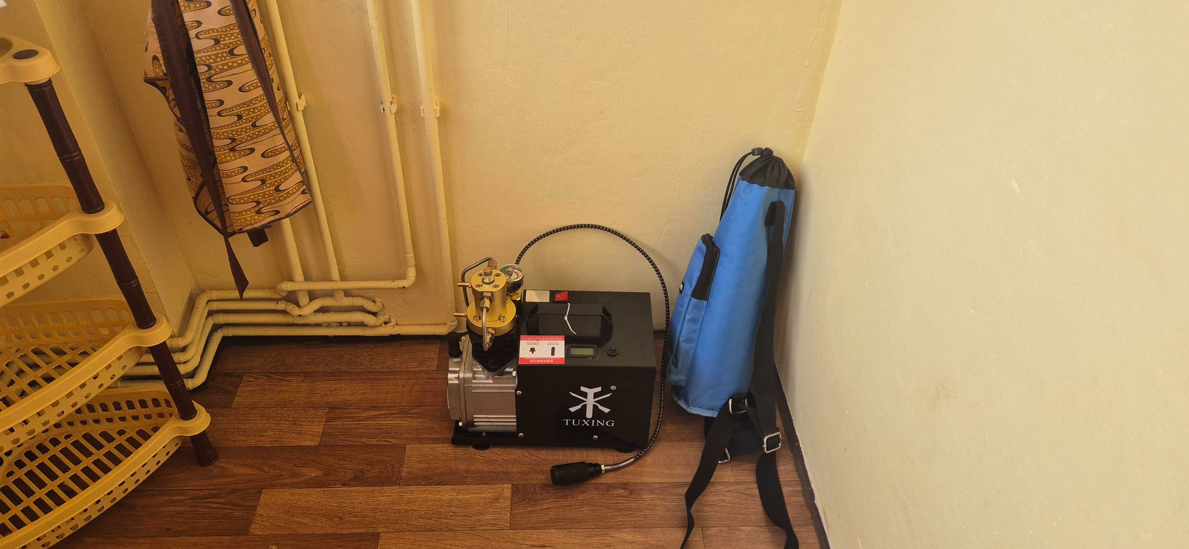 Compresor de aer 300 bar 4500 psi + sticlă de 2 litri