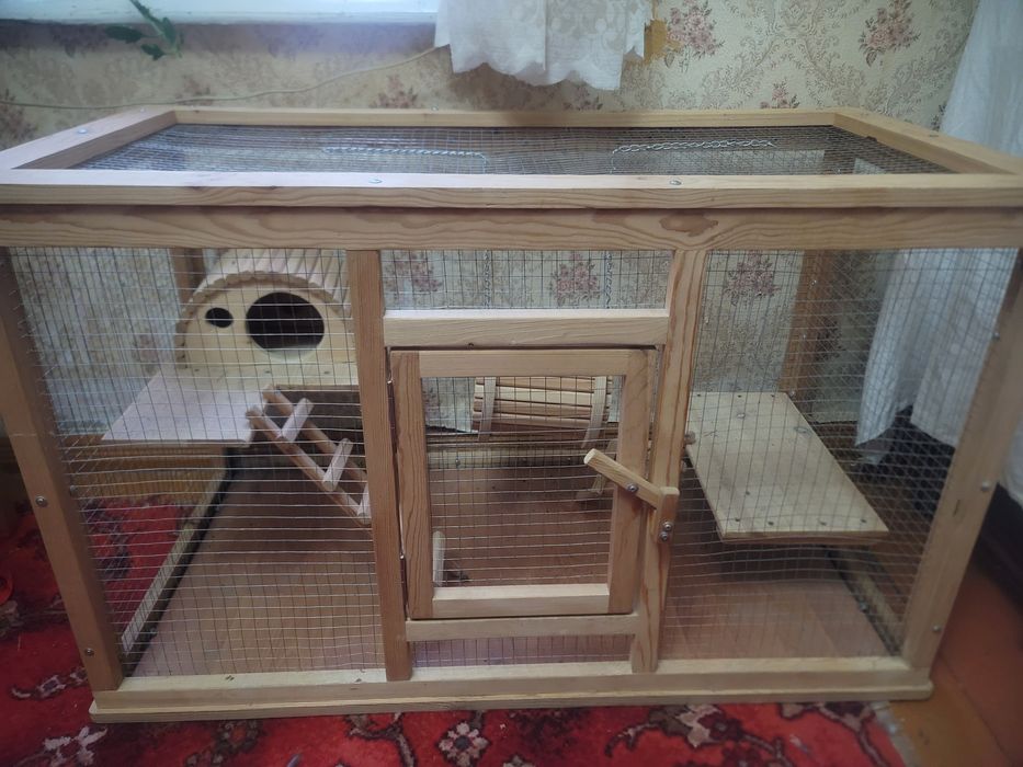 Продаётся клетка