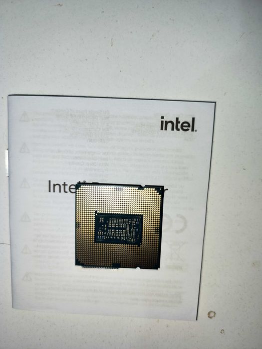 Процесор Intel Core i3-10100F (3.6GHz)  с гаранция