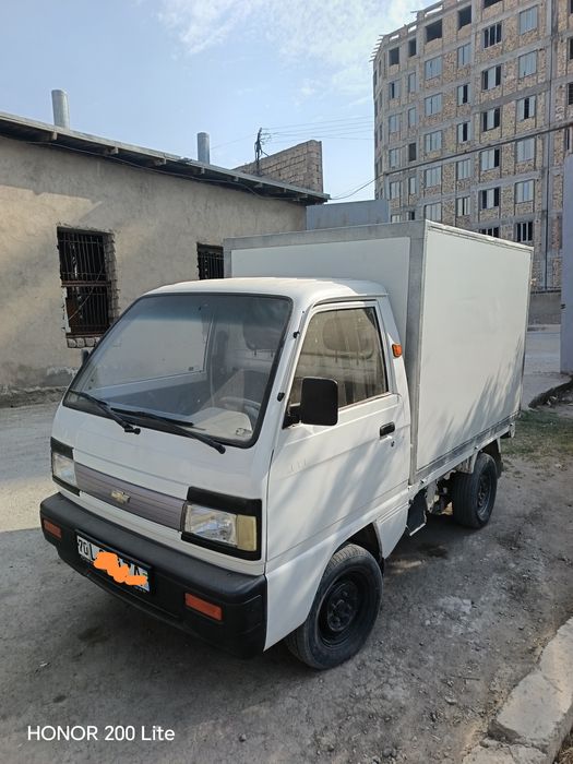 Лабо сотилади 2016 йил