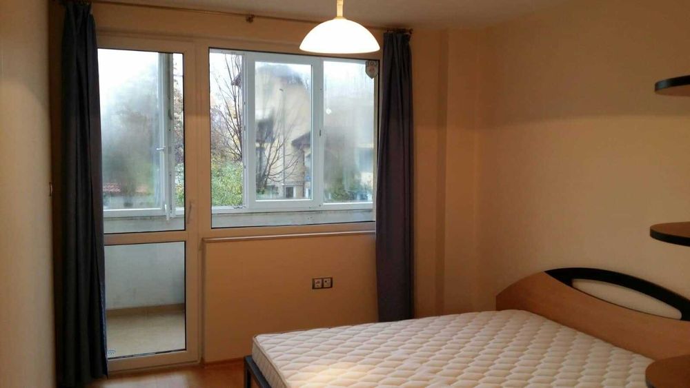 Двустаен имот в Редута