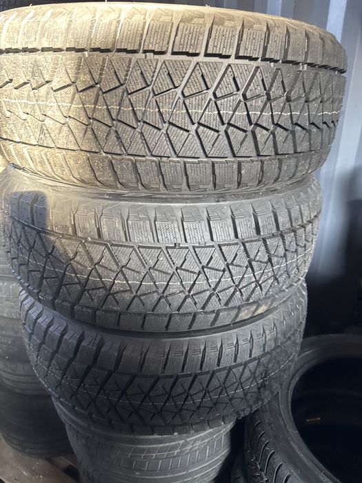 Anvelopa iarna 245/55R19 pret pe bucata