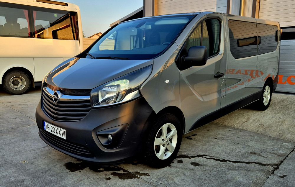 Opel Vivaro 1.6d. 8+1locuri .2018