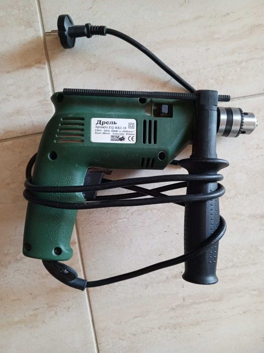 електрическа бормашина