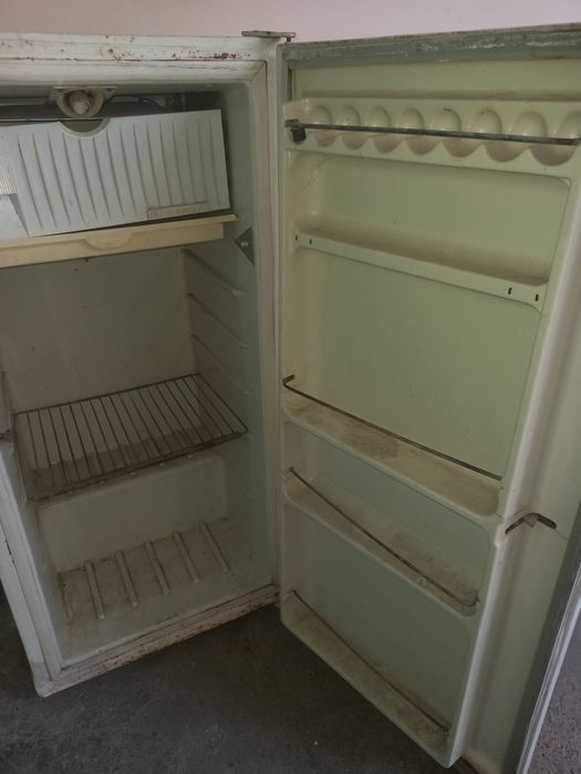 Продаётся холодильник