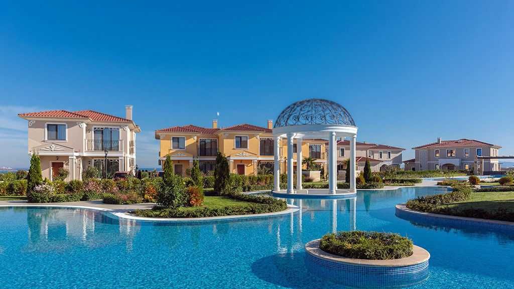 Дава се под наем Къща в Поморие - 130 кв.м за 1100 € - Снимка #13
