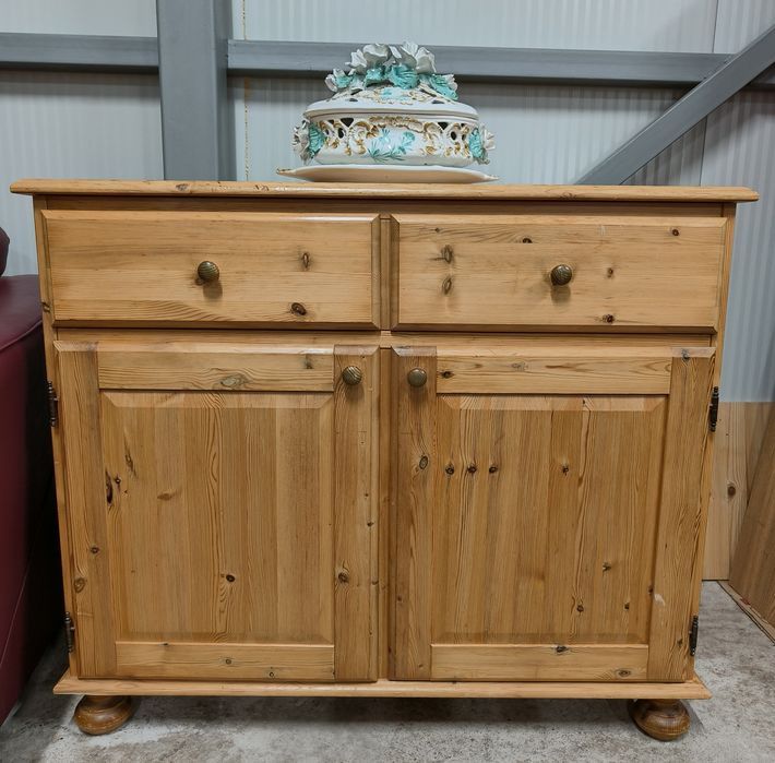 3909 Кухненски шкаф