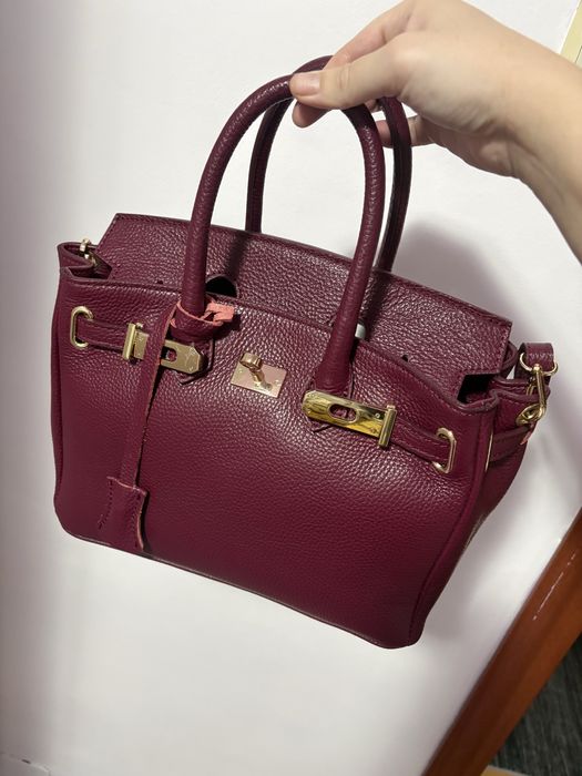 Poseta piele naturala