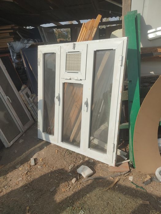 Акфа ромлар эшиклар срочно сотилади