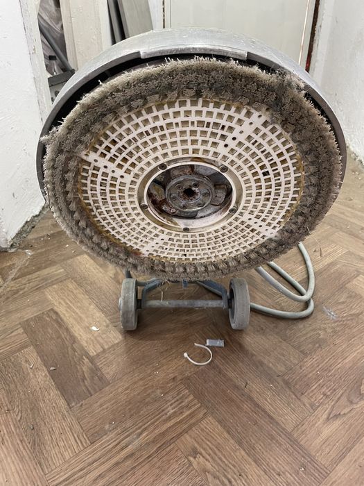 Monodisc curatat covoare pardaoseli