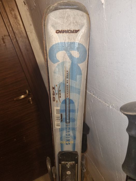 Vand skiuri si bețe