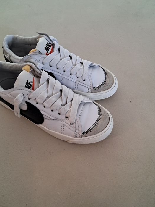 Pantofi blazer marimea 40.5