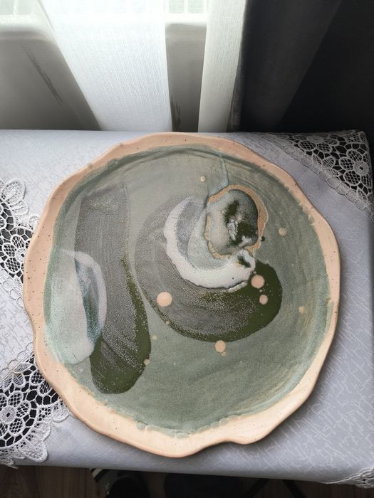 Vază și platou din ceramică