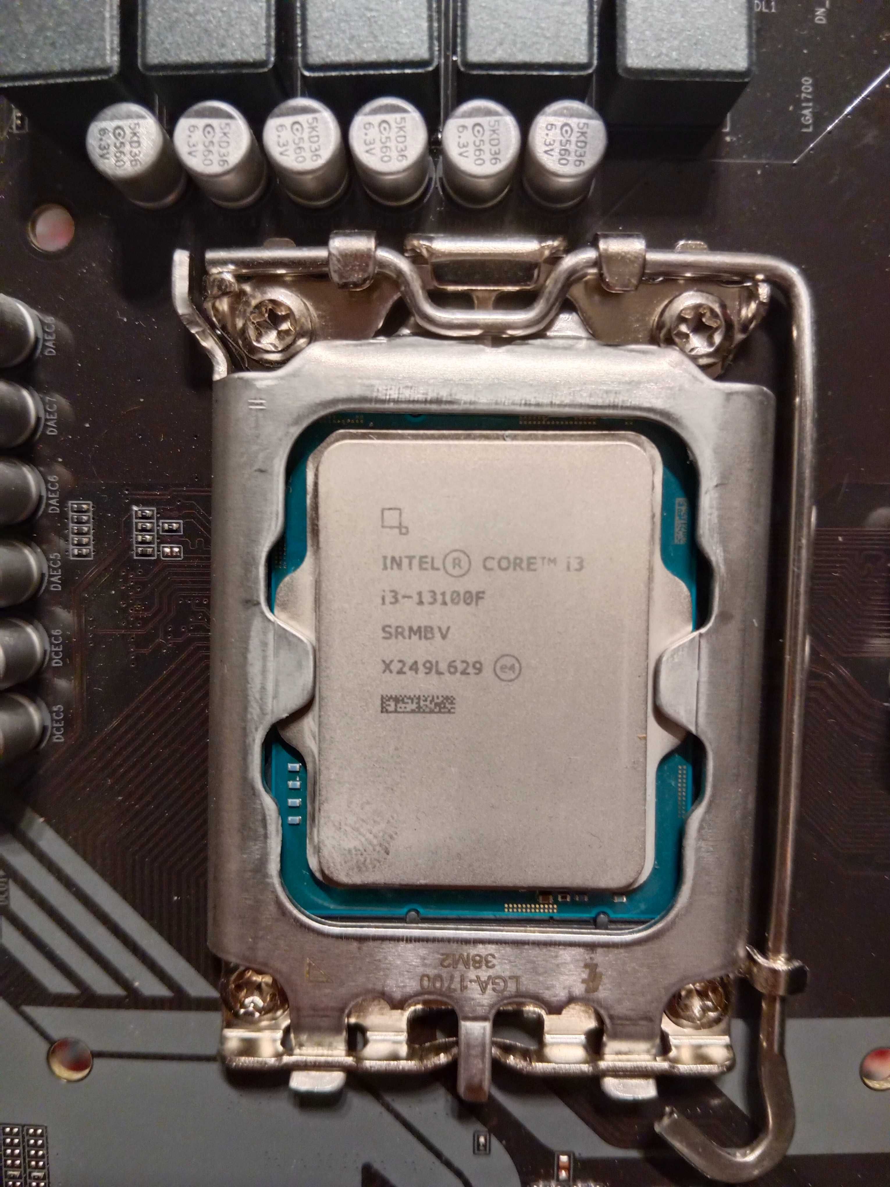 Процессор Core i5-10400F сокет 1200
