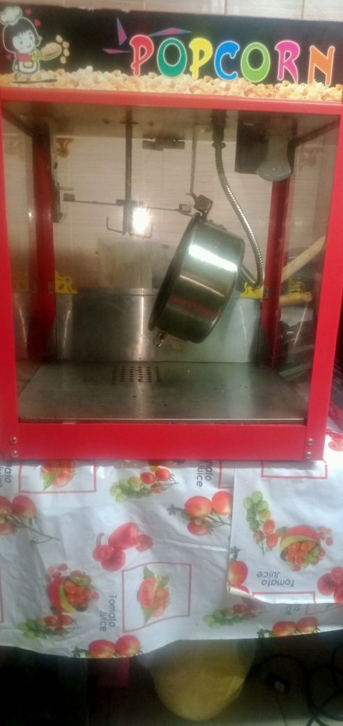 Продам аппарат попкорн и сахарной ваты.