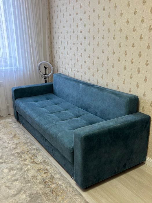 Диван   70000 тенге. Чистый мягкий
