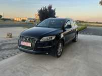 Vand Audi q7 sau schimb