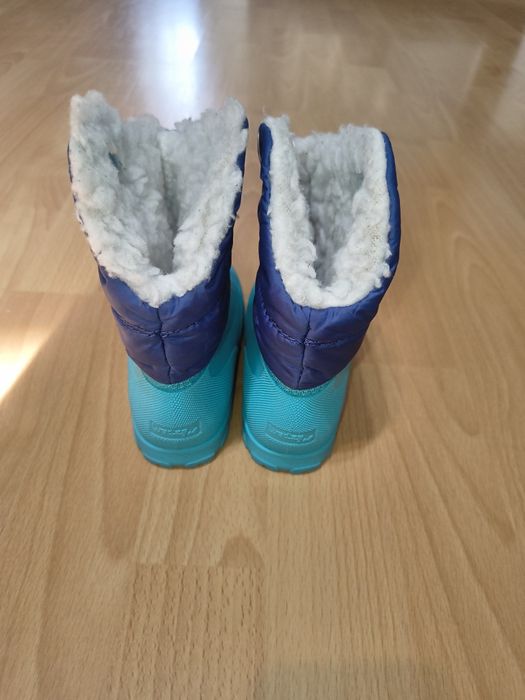 Cizme de zăpadă Wedze,mărimea 22/23 .Preț 40 lei
