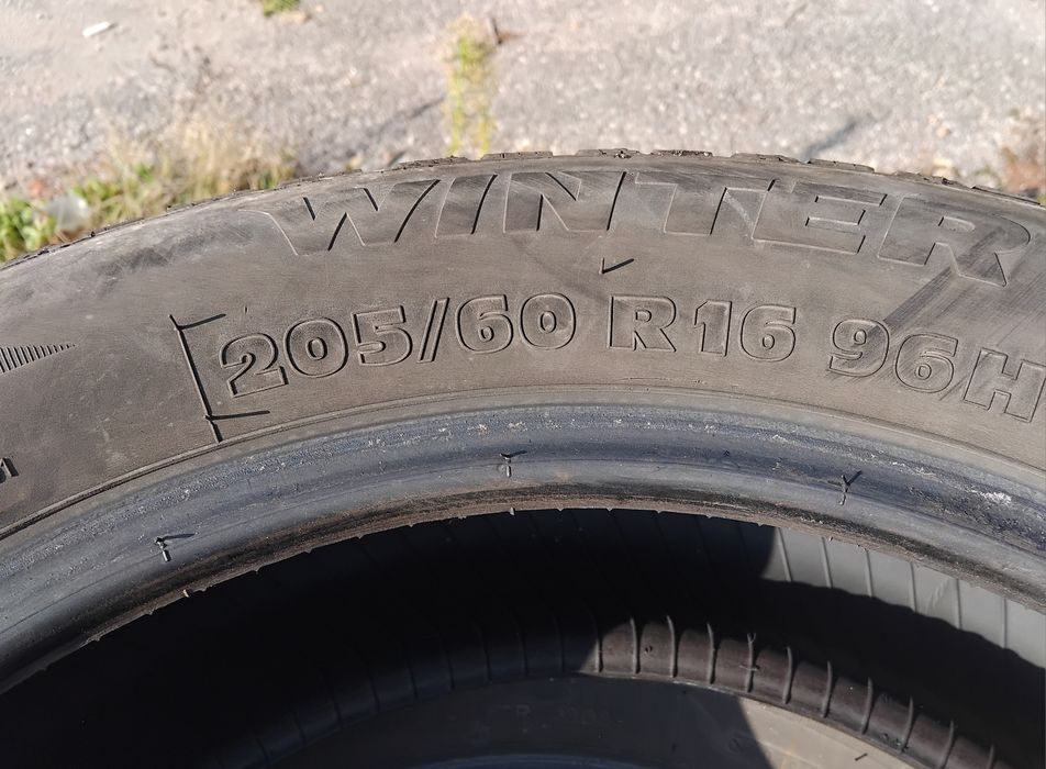 Гуми 205 60 16 Taurus 4 броя. Нов внос.