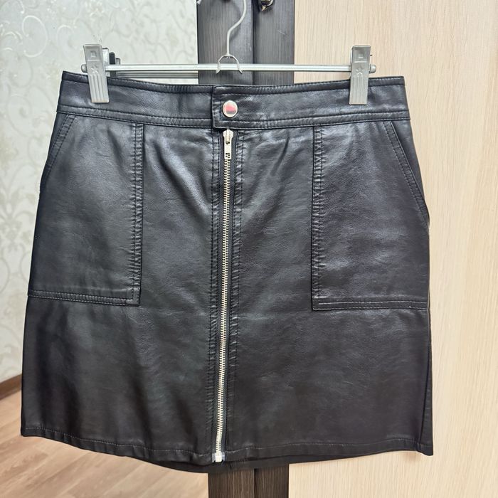 Продам женские вещи размер 42,44 каждая по 2000