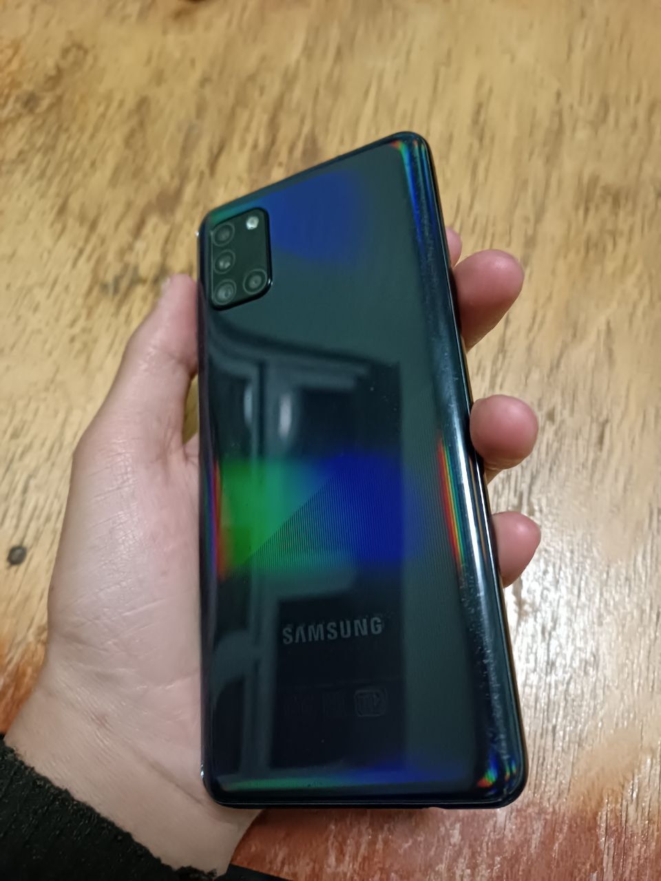 Galaxy Samsung a31  sotiladi