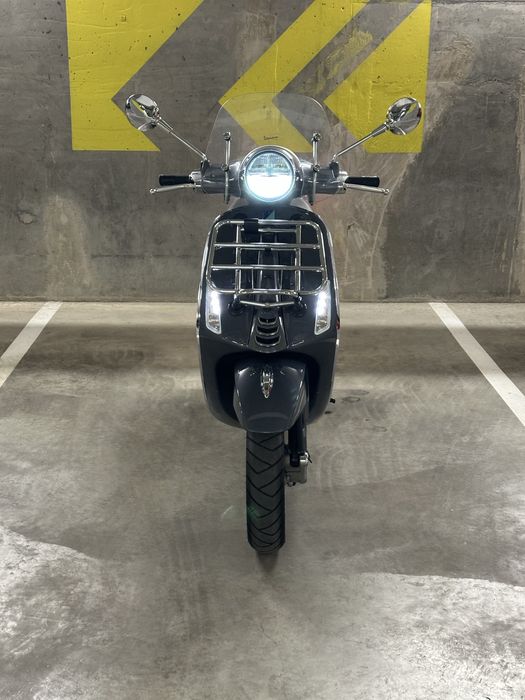 Vespa Primavera 125 Touring