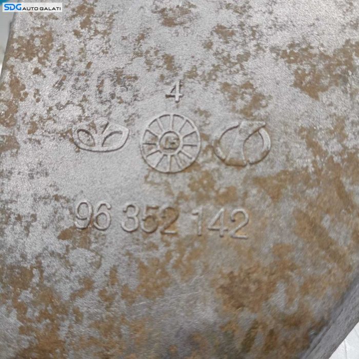 Suport Accesorii Motor Compresor AC Alternator Chevrolet Aveo 1.4 B 2003 - 2011 Cod 96352142 [1537]