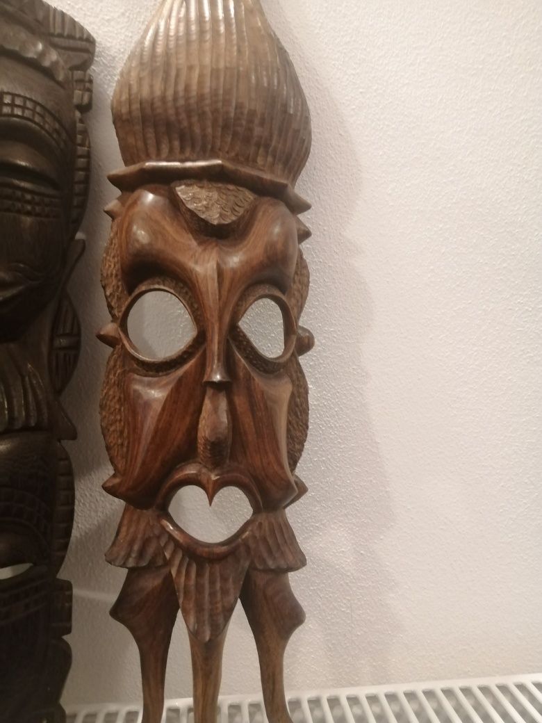 Mască, statuetă din lemn esență tare