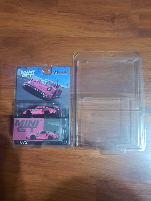Mini GT ROXY Roxy