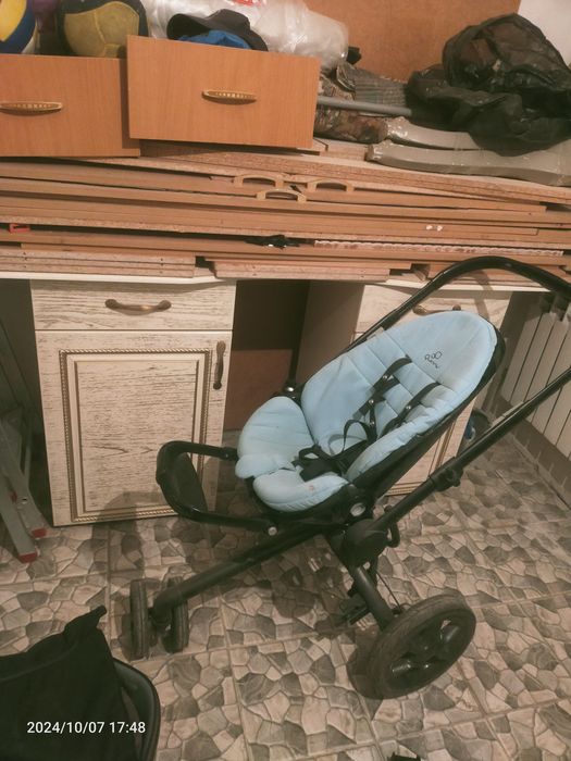 Обменяю 2 в 1 коляску