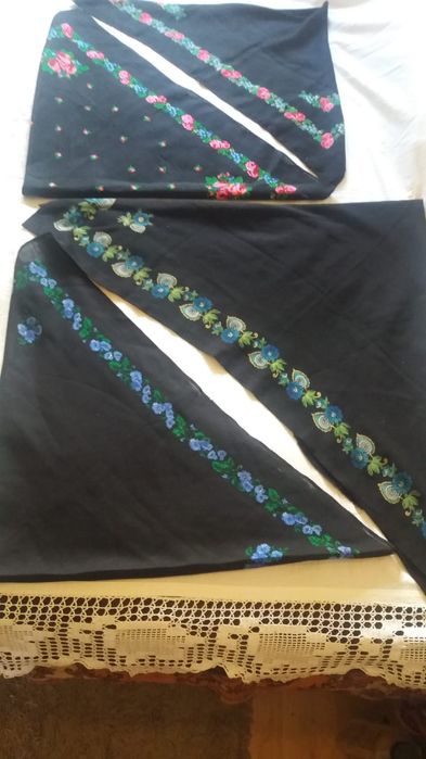 Baticuri vechi casmir pur, simple sau cu franjuri, zona Transilvania