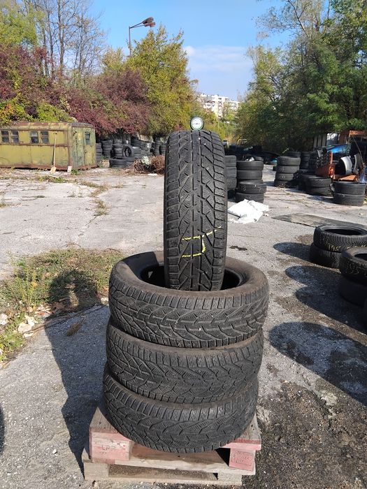 Гуми 205 60 16 Taurus 4 броя. Нов внос.