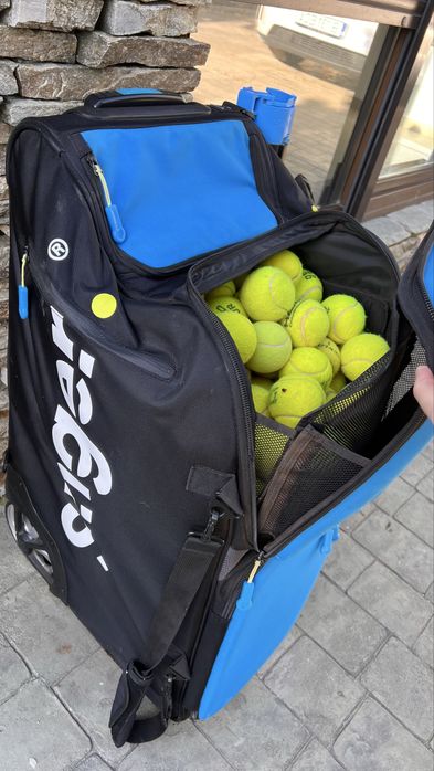 Tun de mingi Slinger Bag – stare excelentă, mingi incluse!!