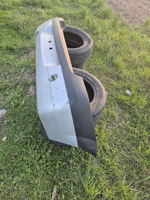 Bara spate Dacia Logan