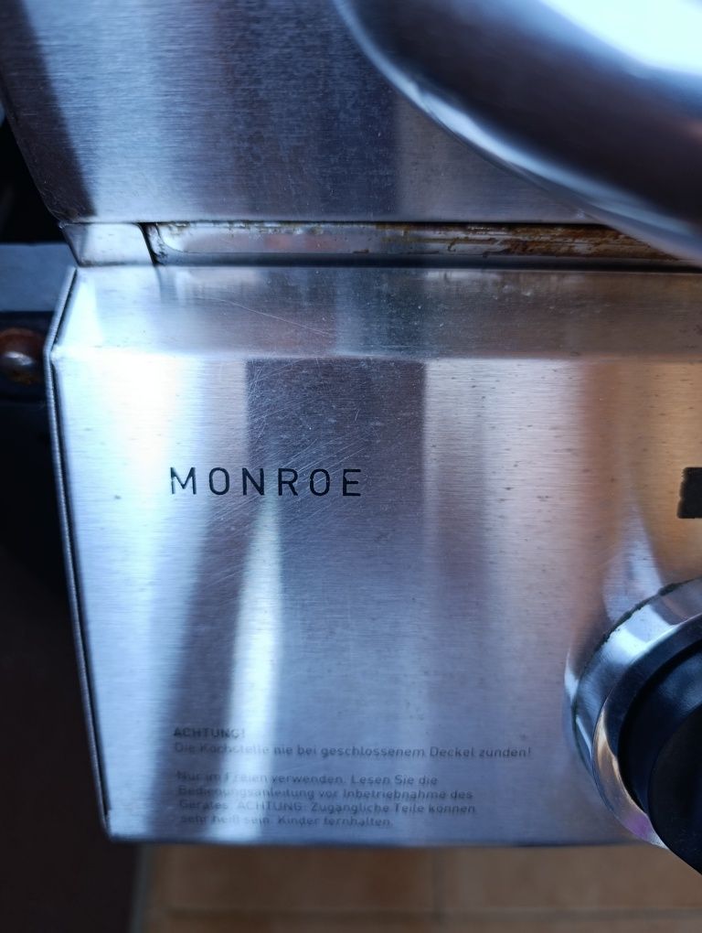 Барбекю Enders Monroe BBQ