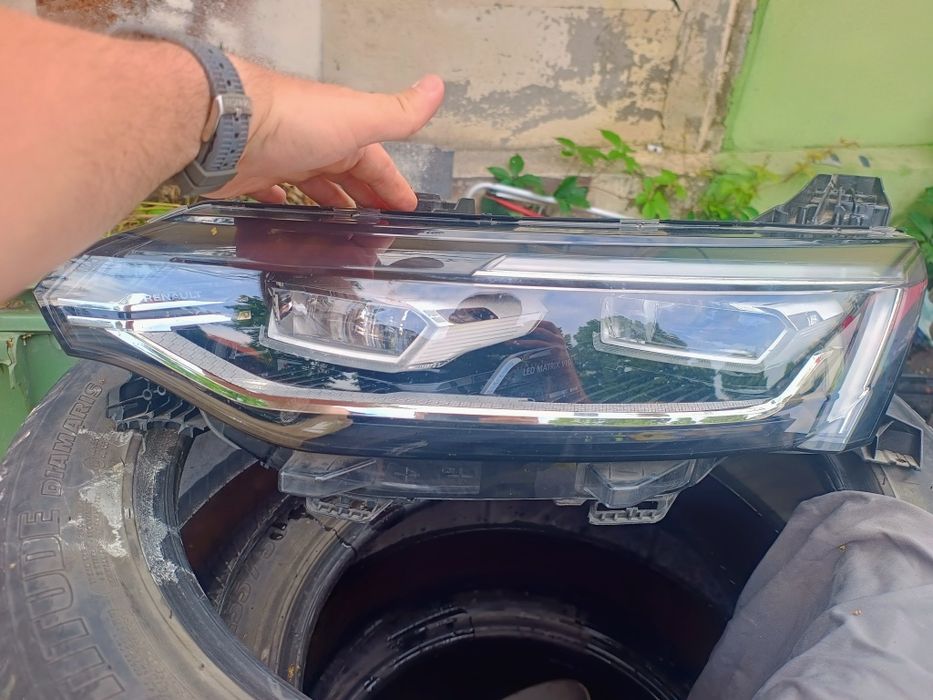 Far stanga Renault Talisman Full led MATRIX VISION