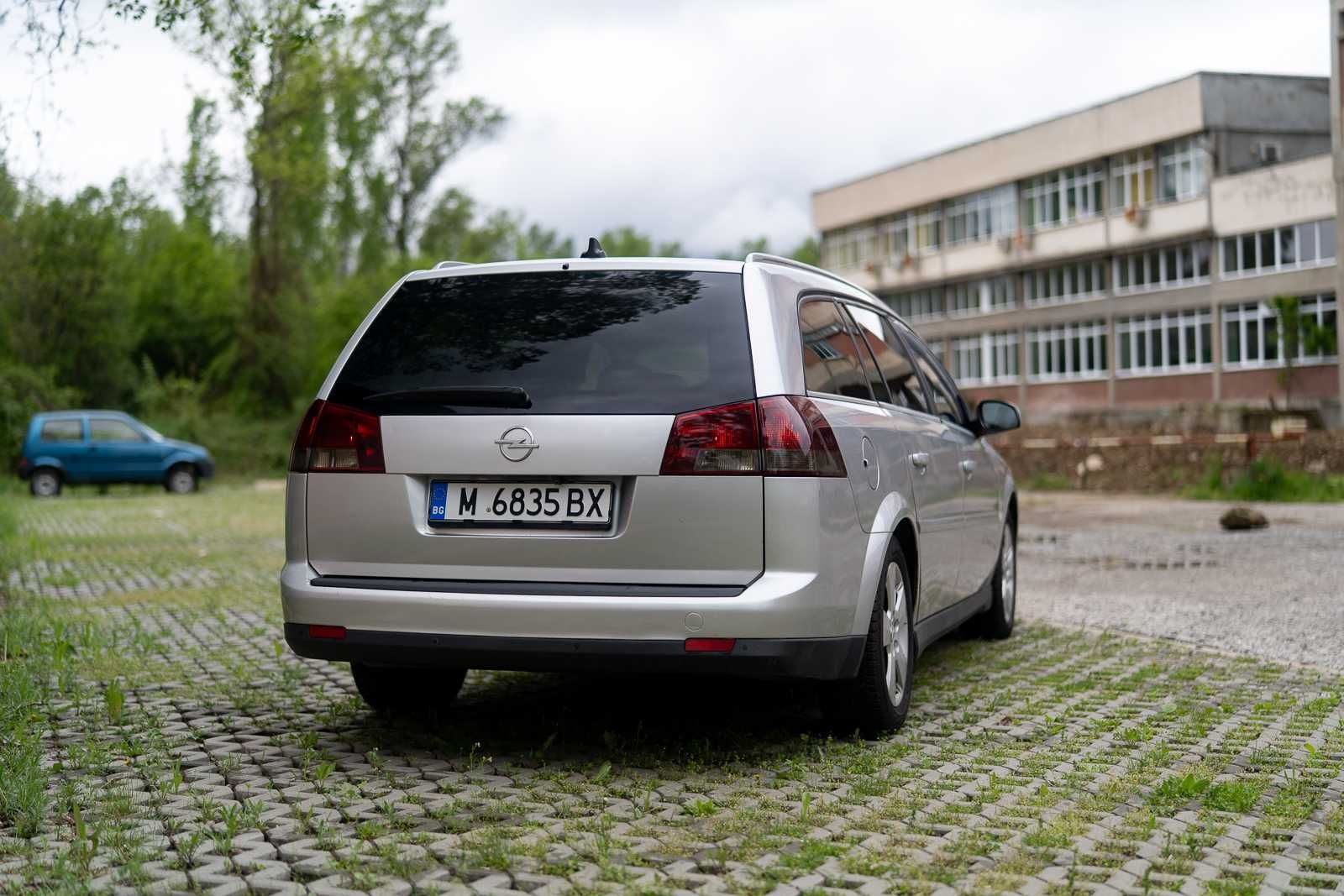 Opel Vectra C 2004 2.2 DTI
